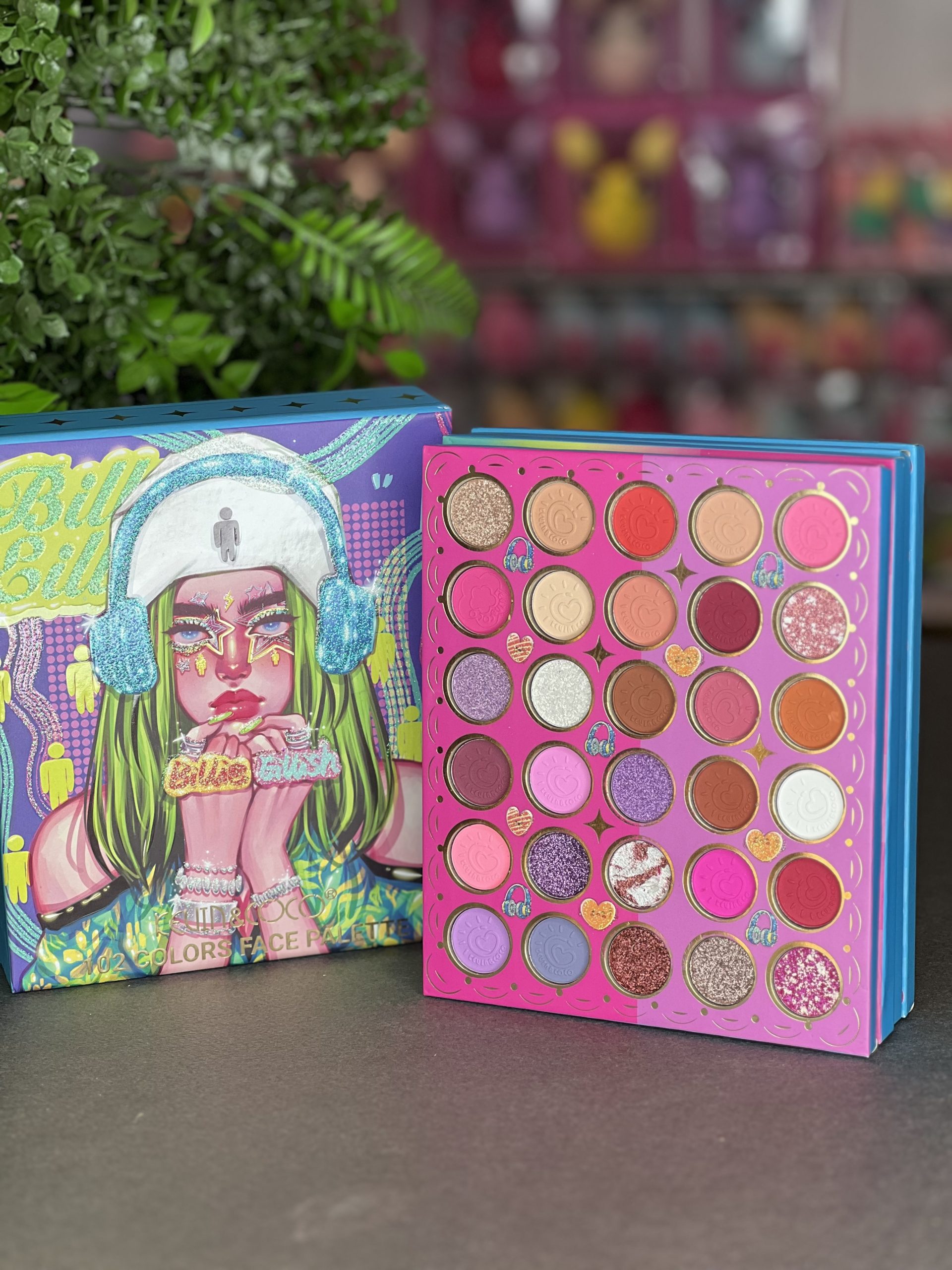 پلت سایه ۱۰۲رنگ KEVIN&COCO Billy Eilish