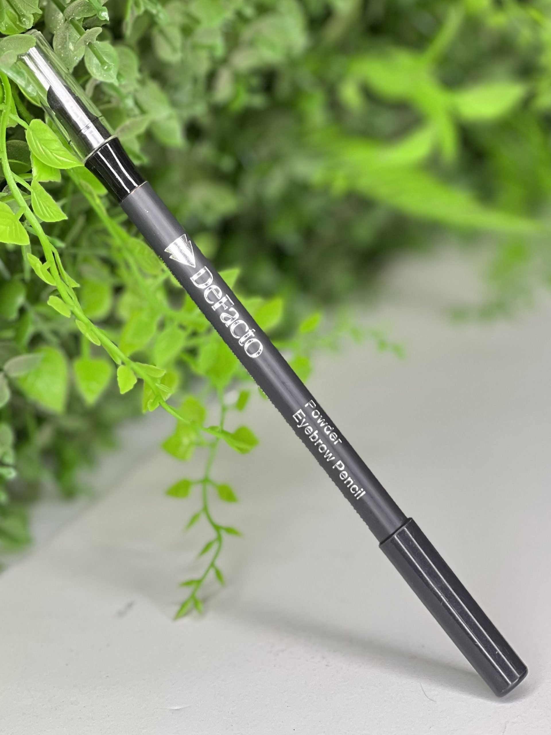 مداد ابرو پودری دیفکتو