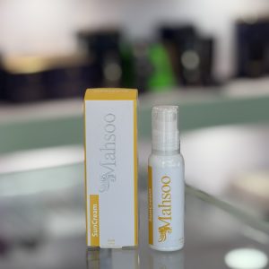 کرم ضد آفتاب بدون رنگ ماه سو SPF 50